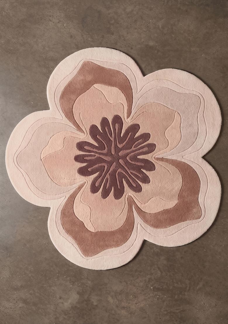 Saffron Rugs Hand Tufted Wool Area Rug | Dusty Rose Flower Round Rug | Cotton Backing | Contemporary Floral Home Decor Carpet for Living Room Bedroom - Indya