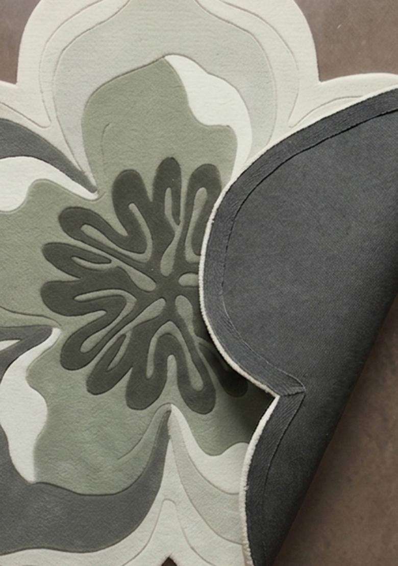 Saffron Rugs Muted Sage Contemporary Floral Hand Tufted Wool Round Rug - Indya