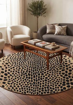 Saffron Rugs Hand Tufted Wool Area Rug | Tan Beige Round Rug | Cotton Backing | Eclectic Animal Print Carpet for Living Room