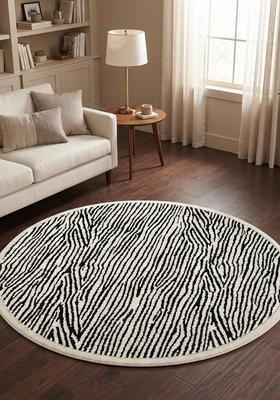 Saffron Rugs Hand Tufted Wool Area Rug | Black and Cream Round Rug | Cotton Backing | Contemporary Animal Print Carpet for Living Room
