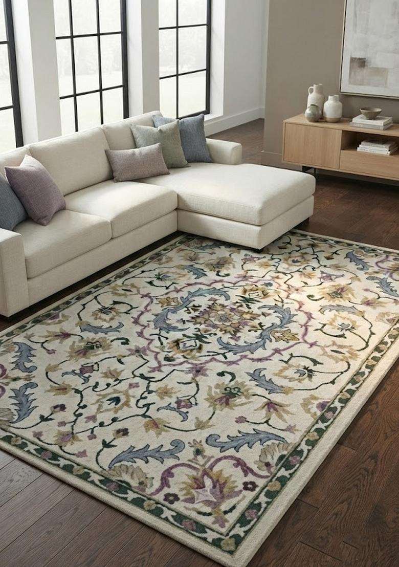 Saffron Rugs Ivory Multicolor Classic Floral Hand Tufted Wool Rectangular Rug - Indya