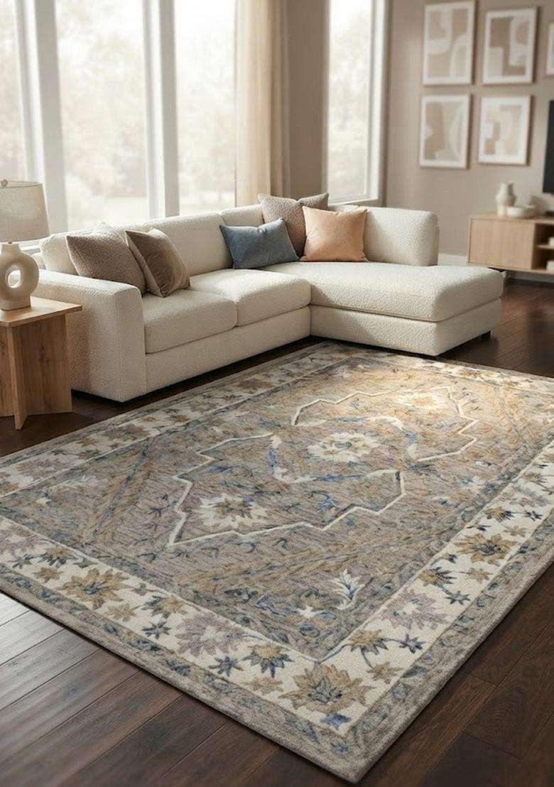 Saffron Rugs Beige Oriental Floral Hand Tufted Wool Rectangular Rug - Indya