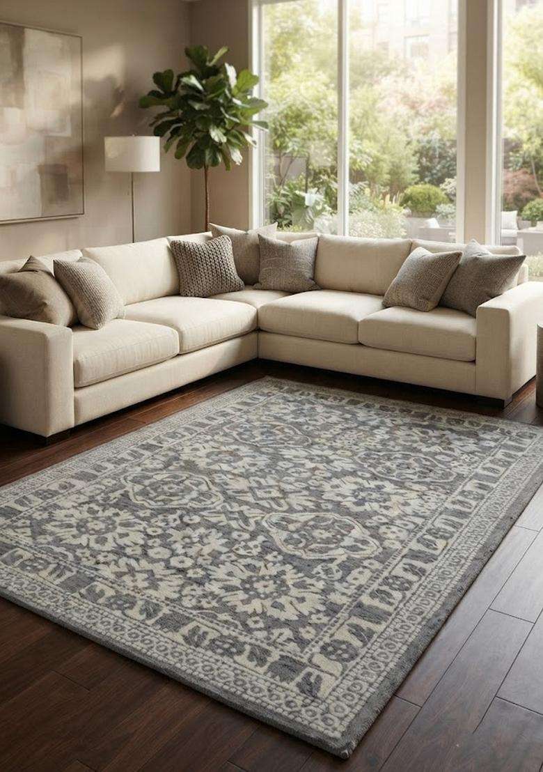 Saffron Rugs Grey Classic Floral Hand Tufted Wool Rectangular Rug - Indya