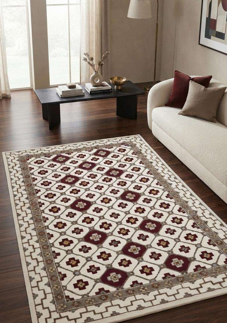 Saffron Rugs Hand-Tufted 100% Wool Area Rug | Ivory Red Grey Rectangular Rug | Cotton Backing | Classic Geometric Carpet for Living Room - Indya