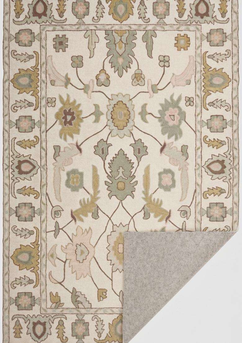 Saffron Rugs Hand-Tufted 100% Wool Area Rug | Ivory Cream Rectangular Rug | Cotton Backing | Classic Floral Carpet for Living Room - Indya