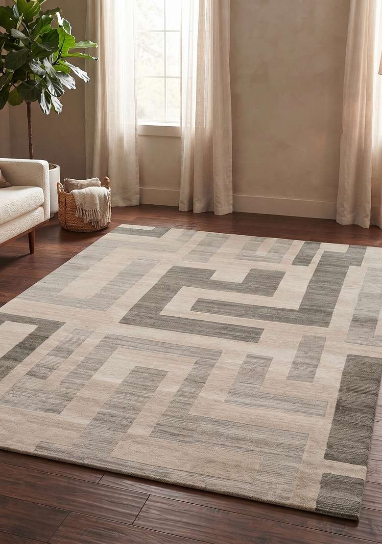 Saffron Rugs Grey Beige Hand Knotted Wool Rectangular Rug - Indya