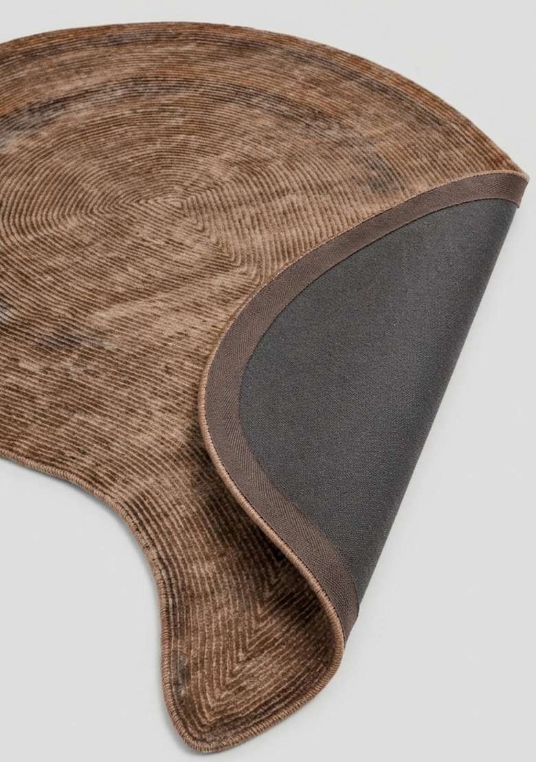 Saffron Rugs Hand-Tufted Natural Brown Viscose Oblong Rug - Indya