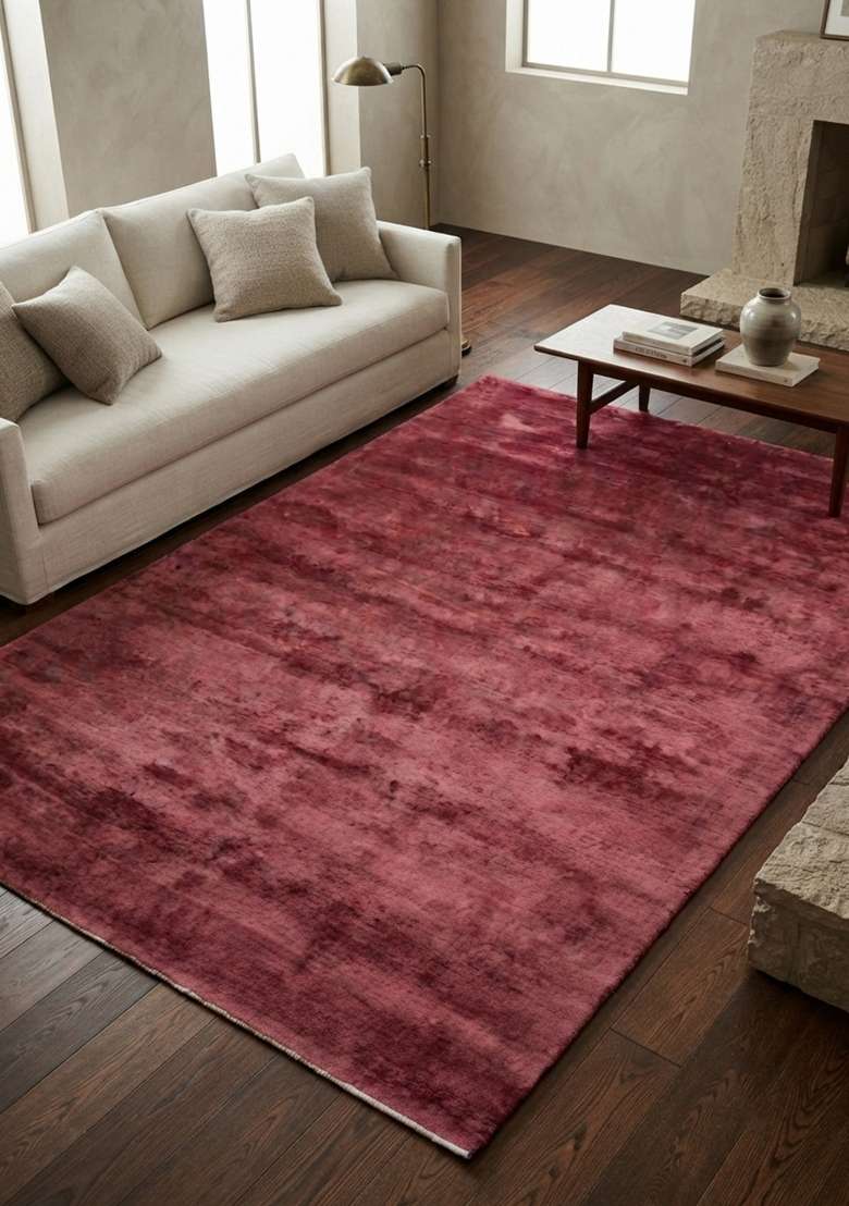 Saffron Rugs Hand-Tufted Wine Red Viscose Rectangular Rug - Indya