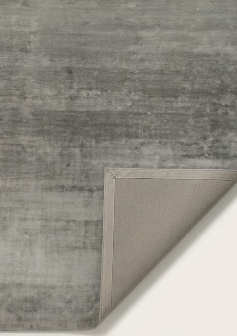 Saffron Rugs Silver Grey Hand Tufted Viscose Rectangular Rug - Indya