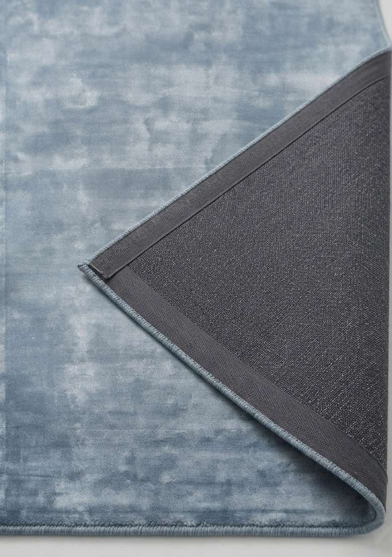 Saffron Rugs Dusty Blue Hand Tufted Viscose Rectangular Rug - Indya