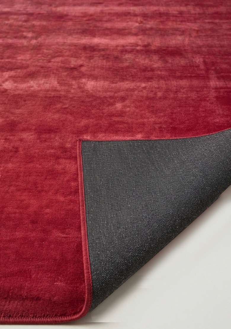Saffron Rugs Hand-Tufted Deep Red Viscose Rectangular Rug - Indya