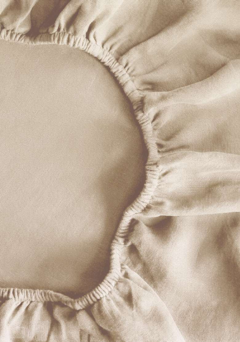 Tan European Linen Piped Fitted Sheet Set - Indya