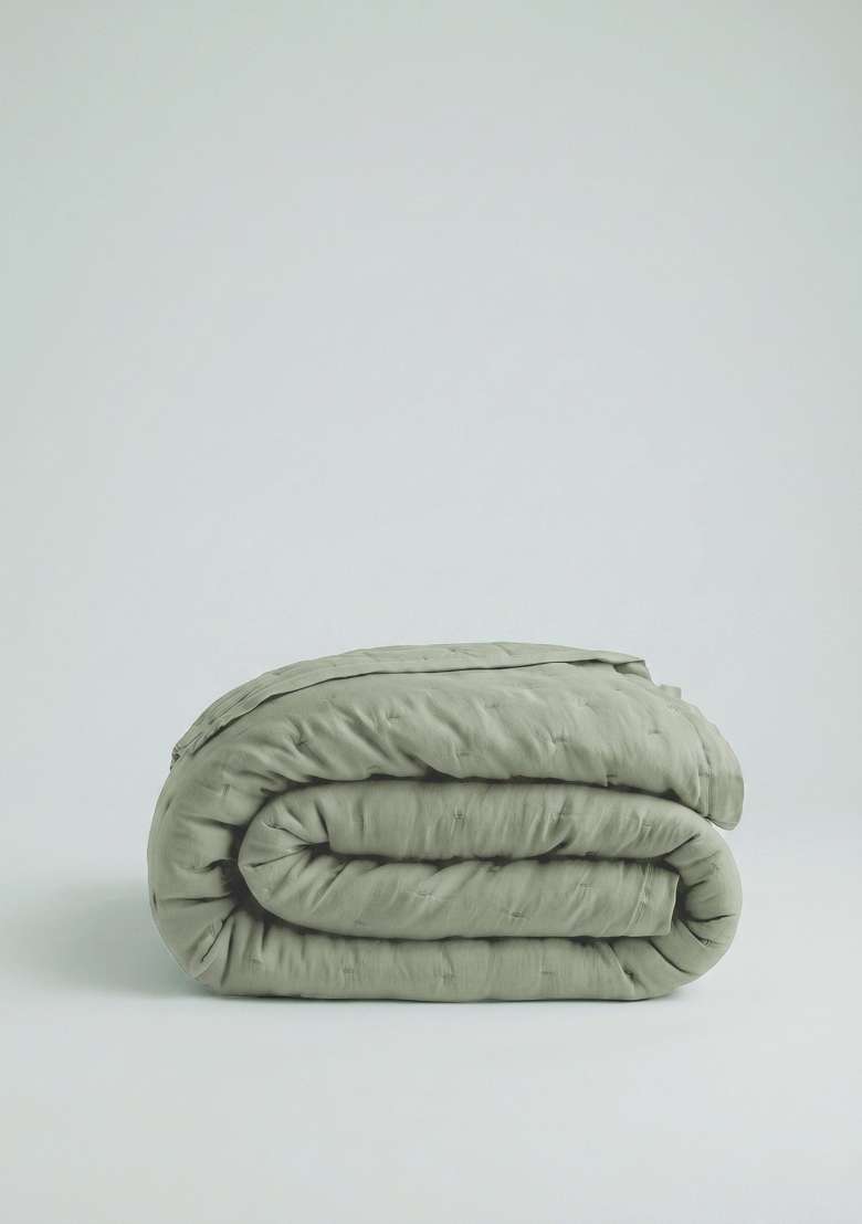 Olive European Linen dream quilt - Indya