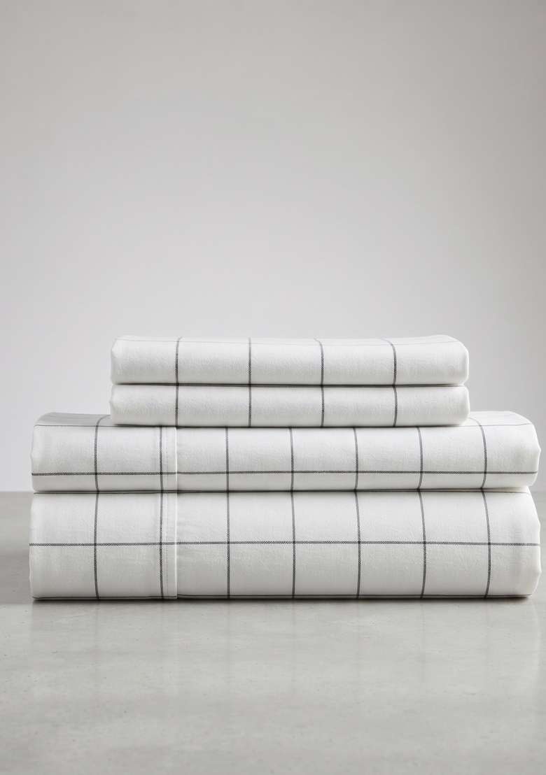 White And Black Organic Cotton Checked Sheet Sets - Indya