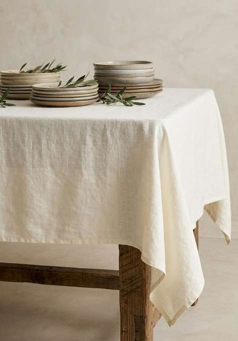 Ivory 100% Linen Solid Table Covers