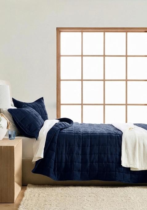 Navy 100% Linen European Linen Quilt