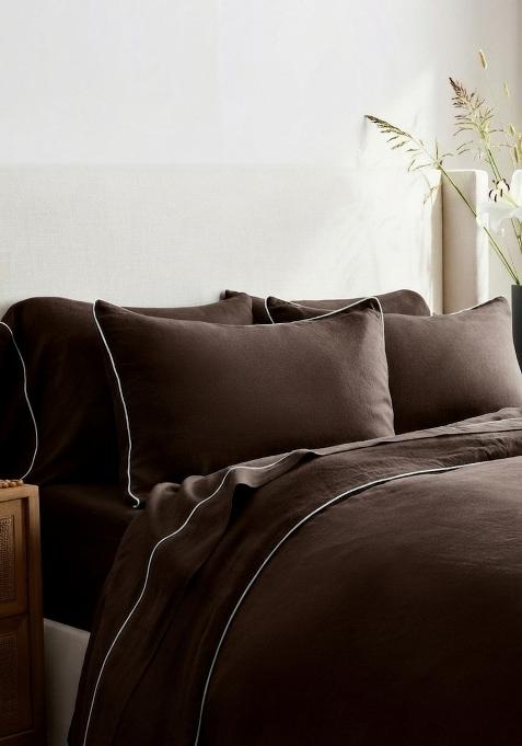 Berry 100% Linen European Linen Piped Pillowcase Set