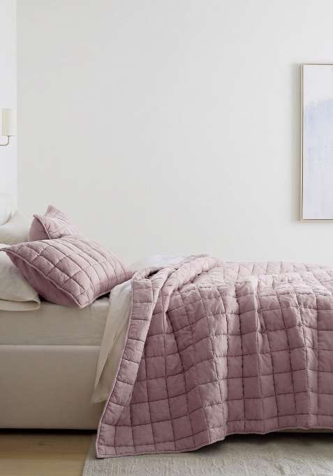 Dusty Mauve European Linen Box Quilt