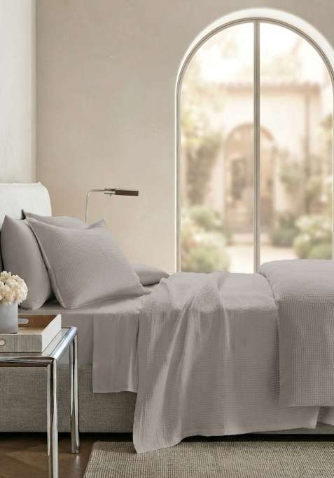Pastel grey Organic Ribbed Cotton Coverlet