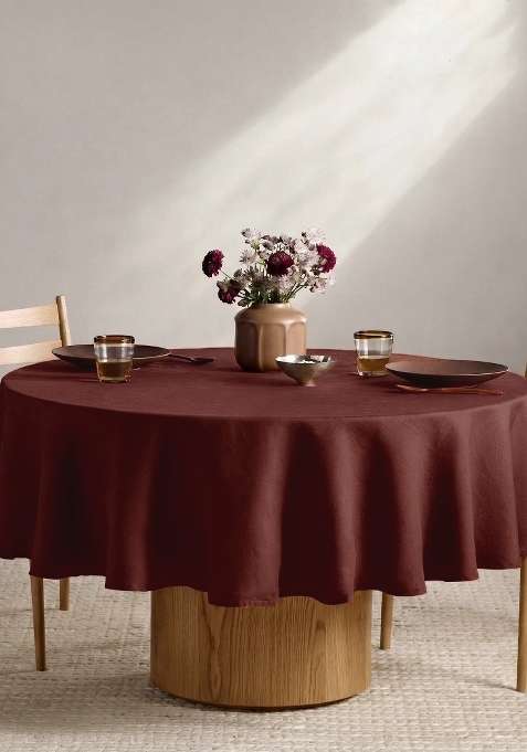 Berry European Linen table cover