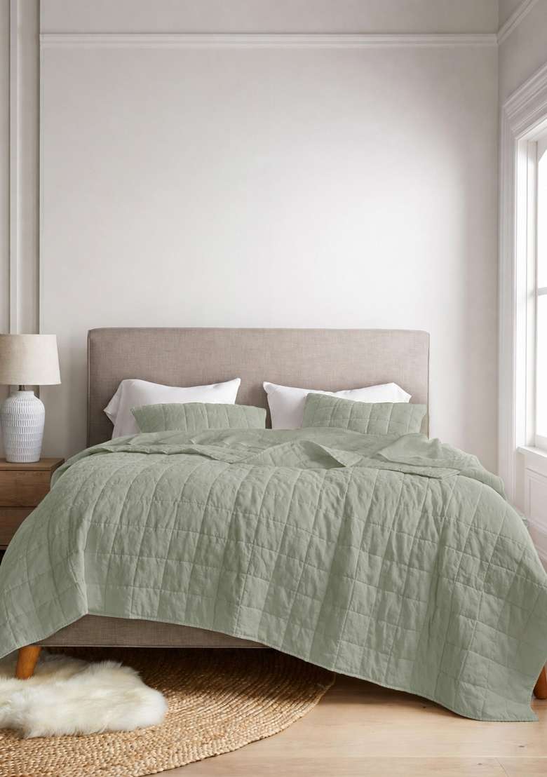 Olive European Linen Box Quilt Set - Indya