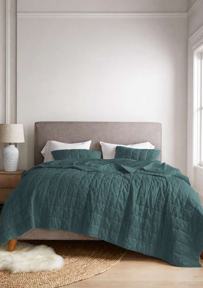 Aqua European Linen Box Quilt Set - Indya