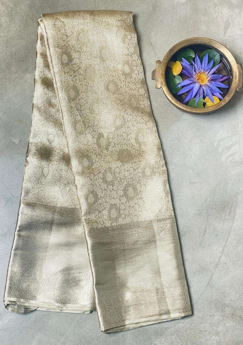 Silver Pure Tissue Kanchipuram Saree With Traditional Woven Design For Women - Indya