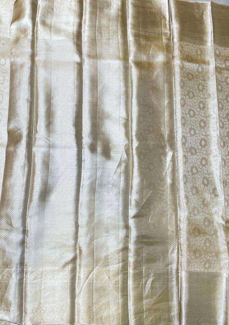 Silver Pure Tissue Kanchipuram Saree With Traditional Woven Design For Women - Indya