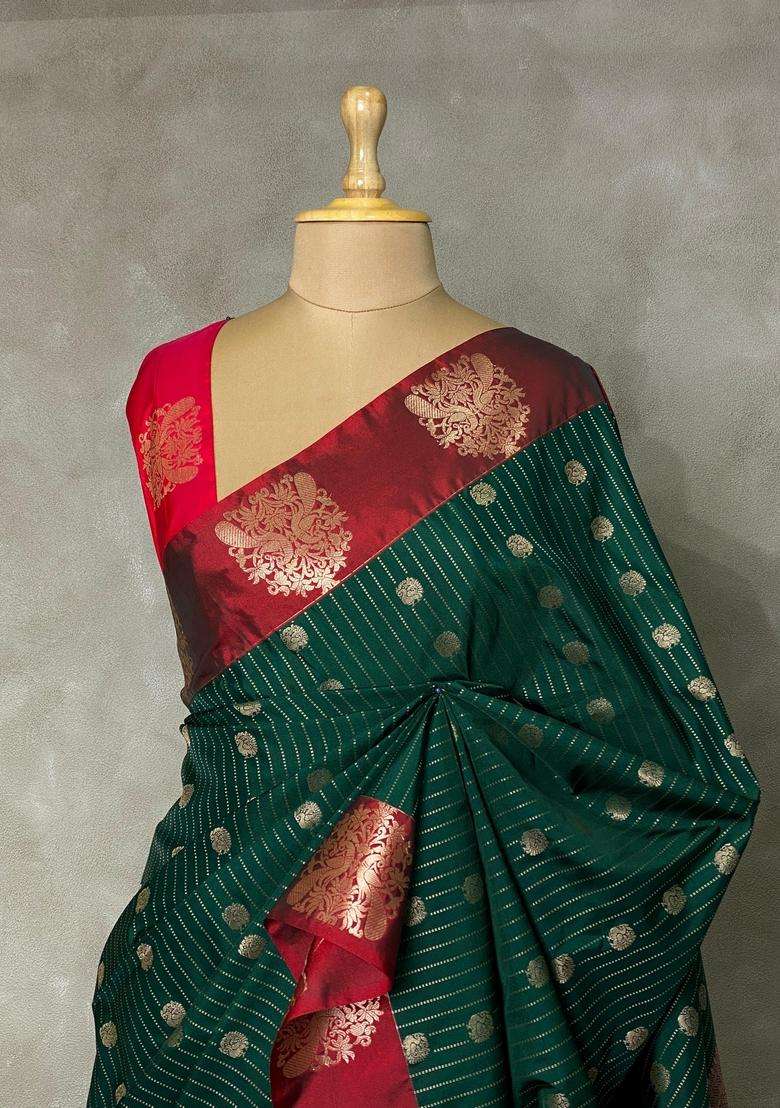 Bottle Green Maroon Pure Soft Silk Saree With Traditional Woven Design For Women - Indya
