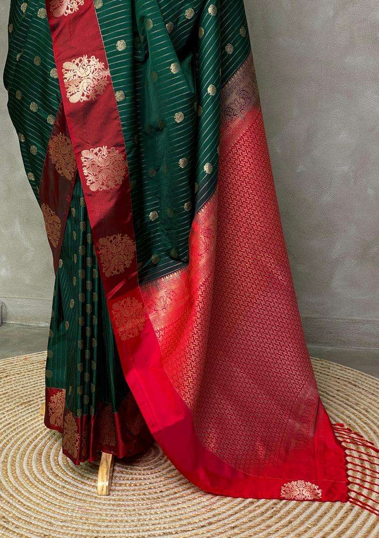Bottle Green Maroon Pure Soft Silk Saree With Traditional Woven Design For Women - Indya