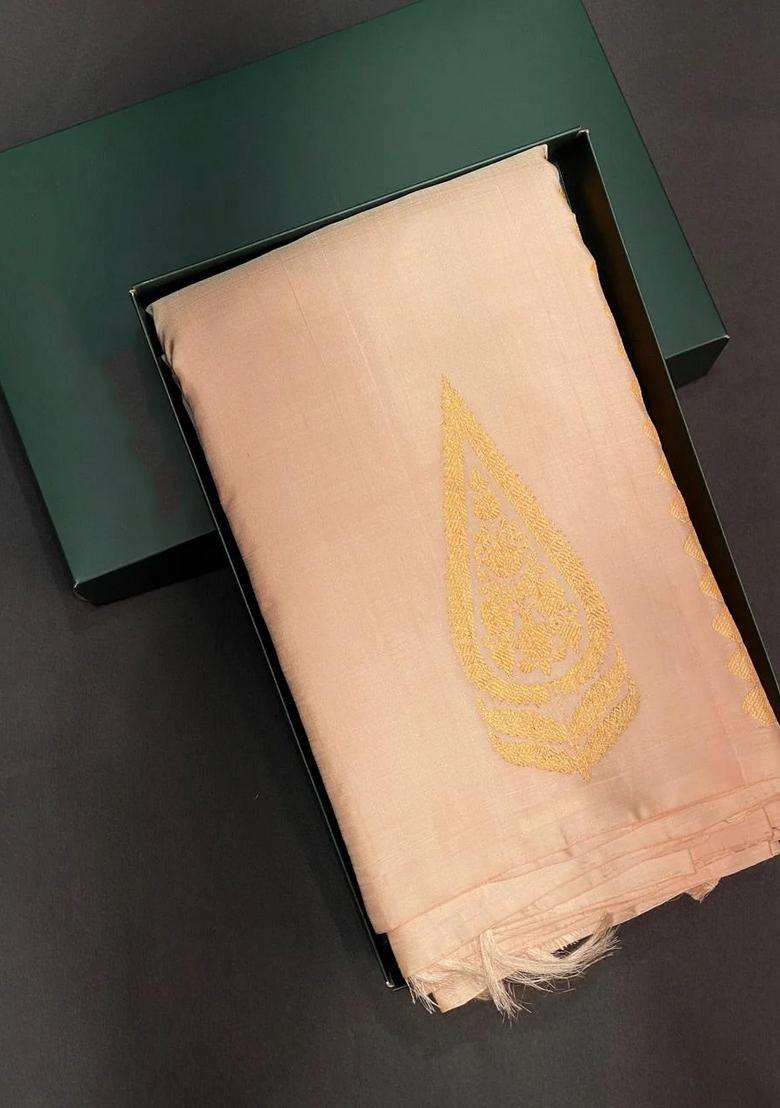 Pastel Sandal Peach Pure Handloom Kanchipuram Silk Saree With Traditional Woven Design For Women - Indya