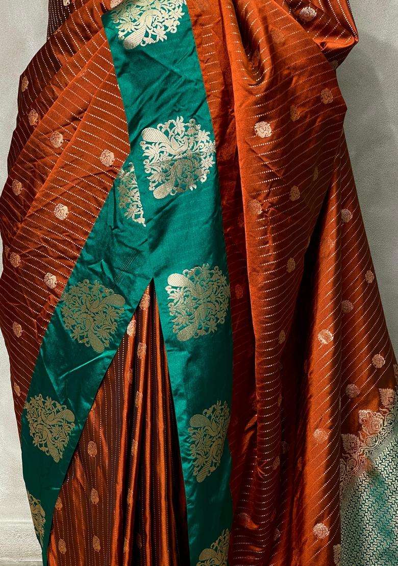 Golden Brown And Green Pure Soft Silk Saree With Traditional Woven Design For Women - Indya