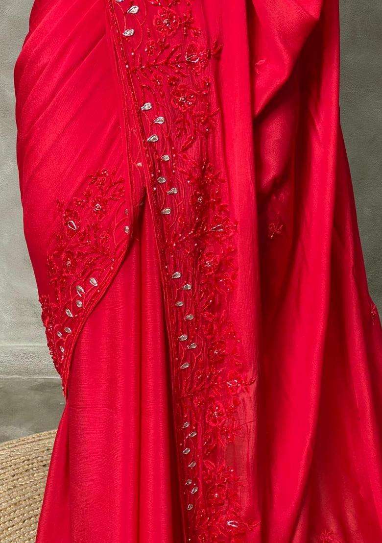 Red Pure Chiffon Designer Saree With Traditional Woven Design For Women - Indya