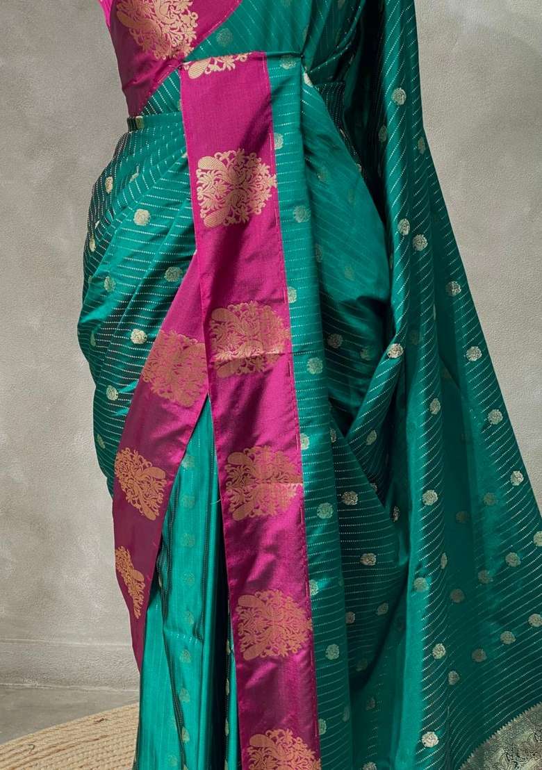 Peacock Blue And Magenta Pure Soft Silk Saree With Traditional Woven Design For Women - Indya