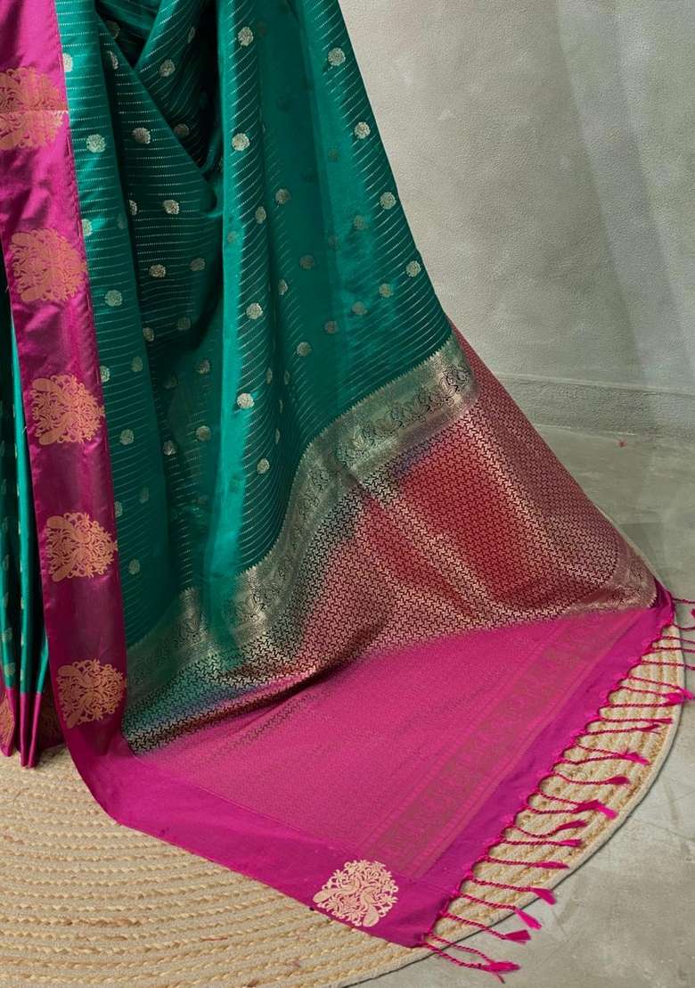 Peacock Blue And Magenta Pure Soft Silk Saree With Traditional Woven Design For Women - Indya