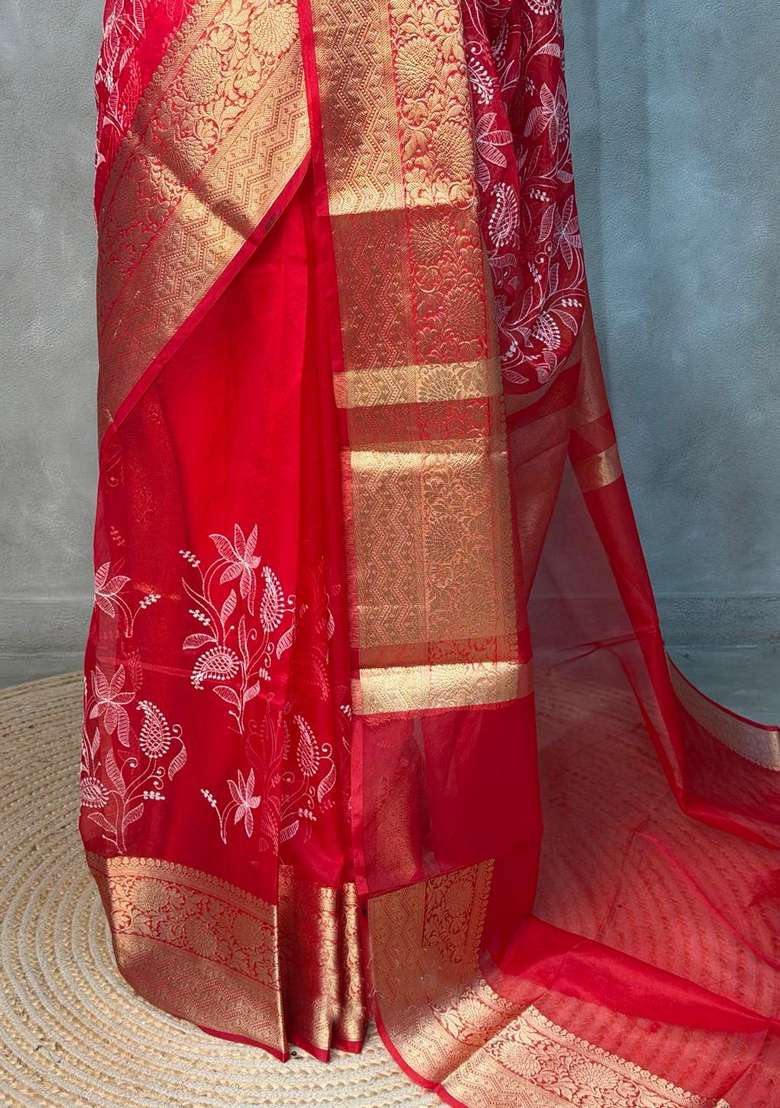 Red Organza Silk Saree With Traditional Woven Design For Women - Indya