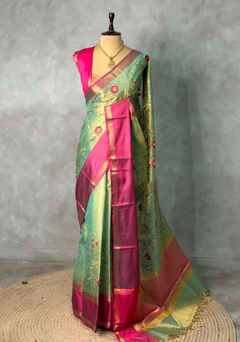 Green And Magenta Tissue Banarasi Silk Saree With Traditional Woven Design For Women - Indya