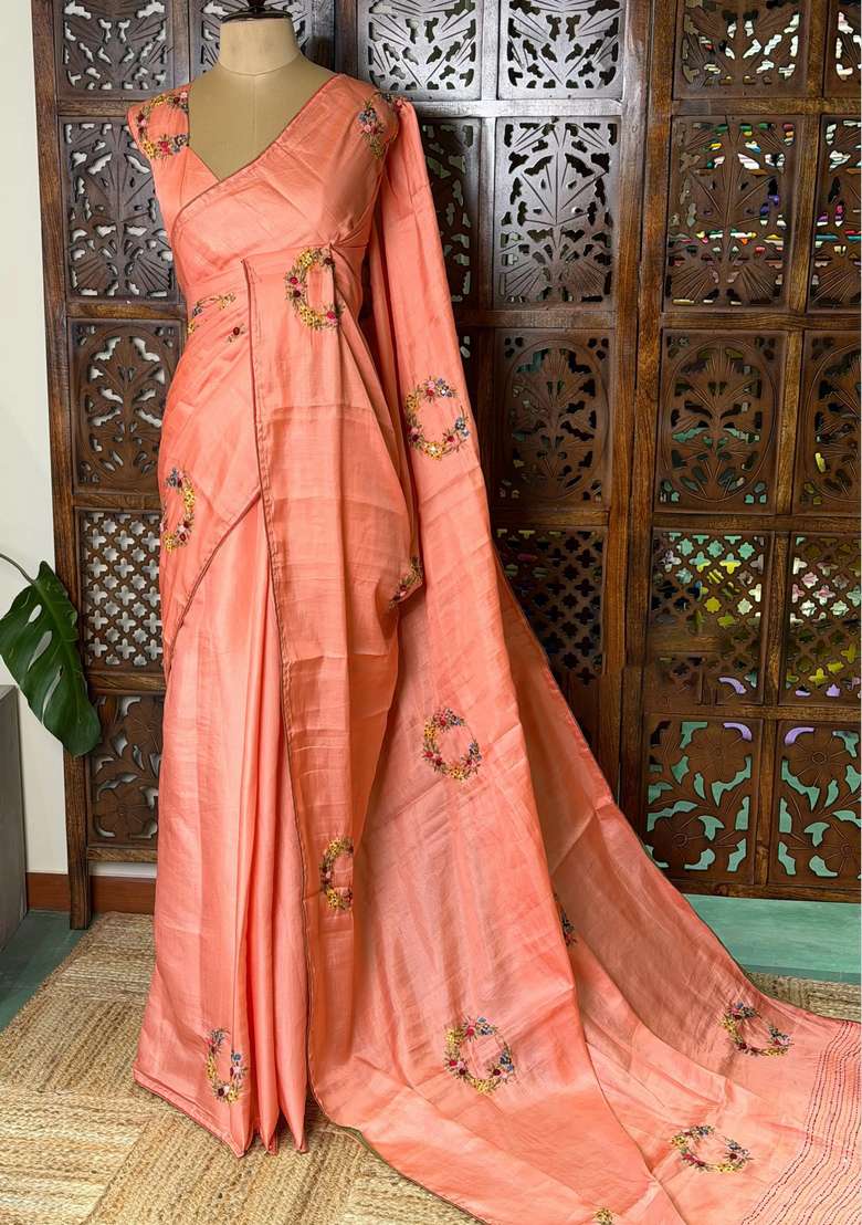 Peach Soft Tusser Silk Tussar Saree With Traditional Woven Design For Women - Indya