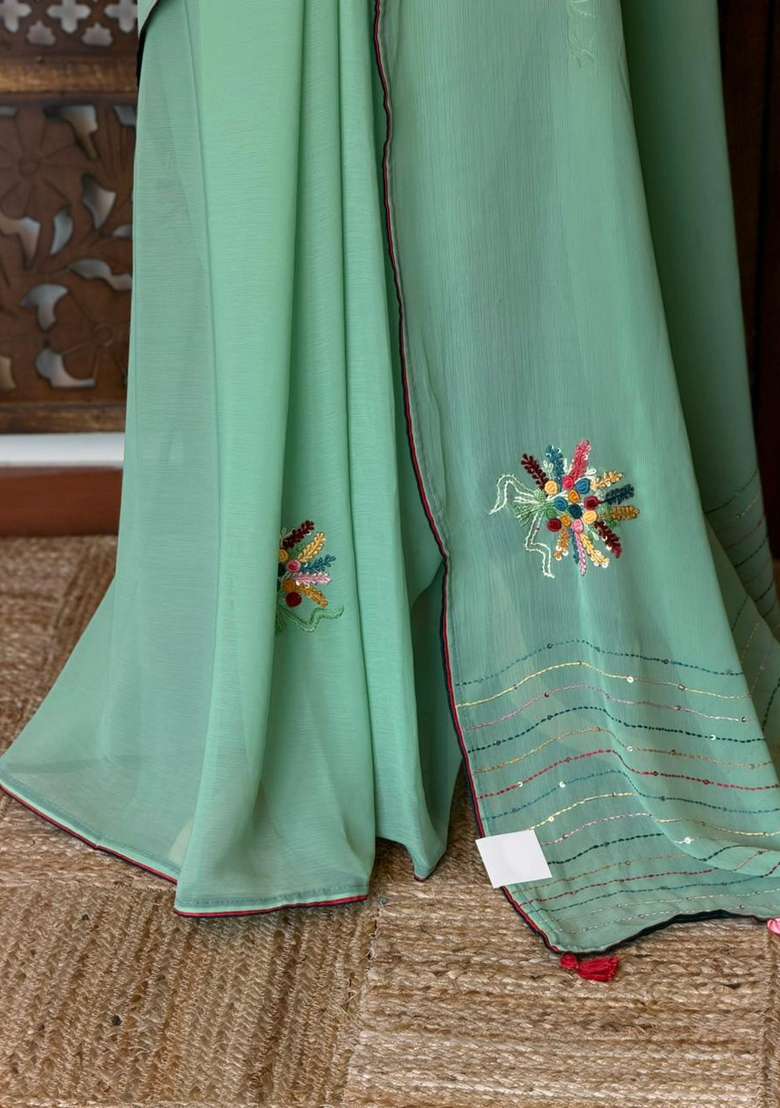 Pastal Green Soft Chiffon Saree With Traditional Woven Design For Women - Indya