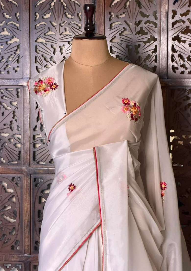Nude Shade Soft Muslin Pure Silk Saree With Traditional Woven Design For Women - Indya