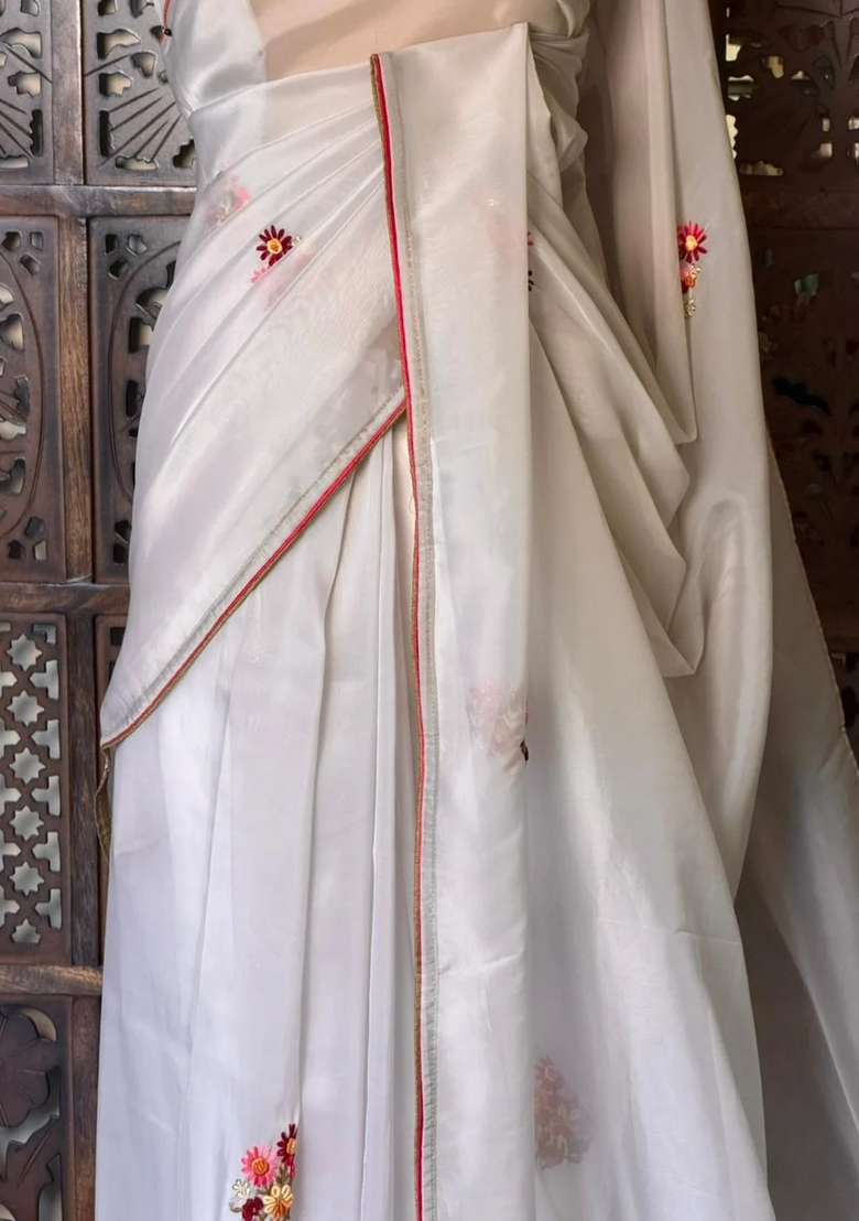 Nude Shade Soft Muslin Pure Silk Saree With Traditional Woven Design For Women - Indya