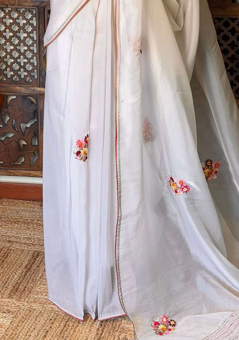 Nude Shade Soft Muslin Pure Silk Saree With Traditional Woven Design For Women - Indya