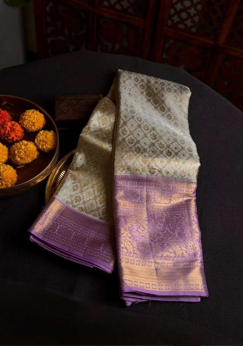 Silver Gold And Lavender Pure Tissue Kanchipuram Silk Saree With Traditional Woven Design For Women - Indya