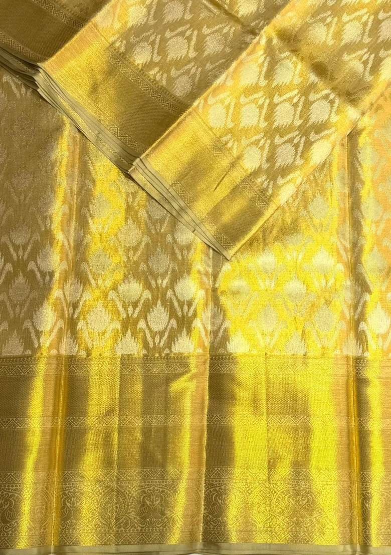 Gold Tissue Pure Kanchipuram Silk Saree With Traditional Woven Design For Women - Indya