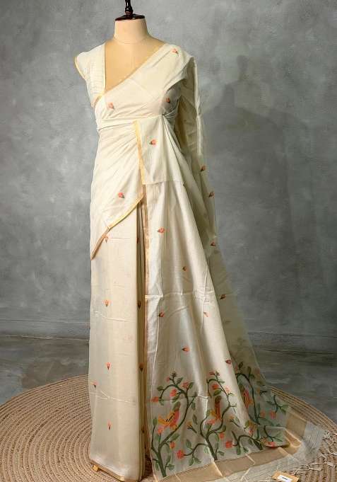 Ivory Chanderi Silk Cotton Jamdani Woven Saree With Traditional Woven Design For Women
