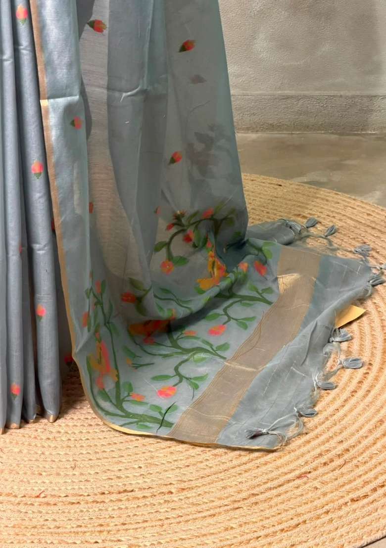 Grey Chanderi Silk Cotton Jamdani Woven Saree With Traditional Woven Design For Women - Indya
