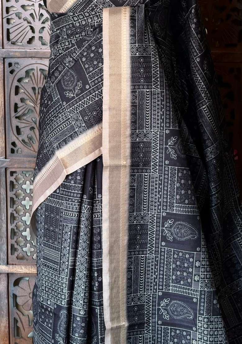 Black Tusser Silk Tussar Saree With Traditional Woven Design For Women - Indya