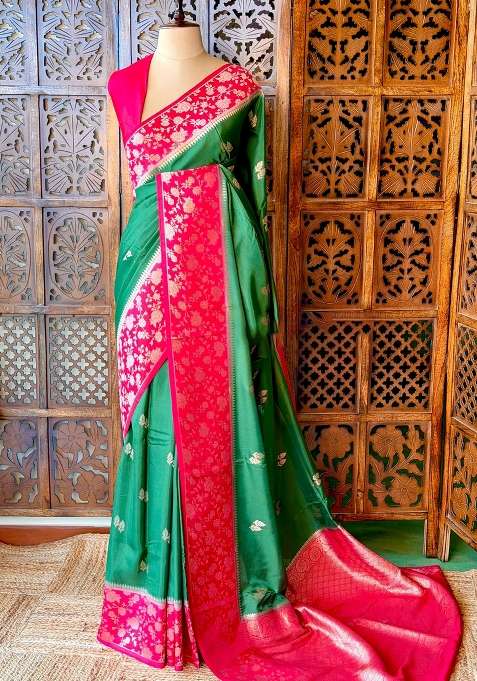 Green And Magenta Banarasi Viscose Silk Saree With Traditional Woven Design For Women