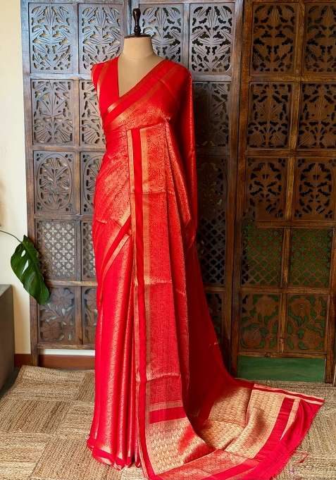 Redt Banarasi Crape Silk Saree With Traditional Woven Design For Women