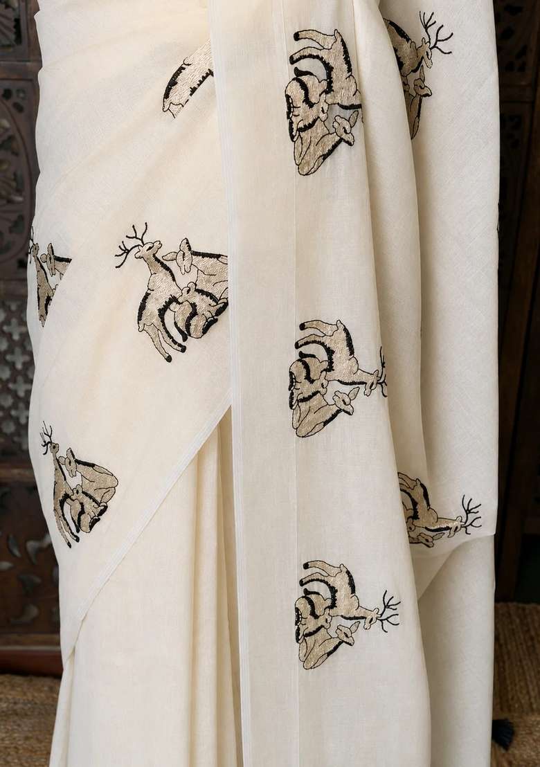 Off White Chanderi Cotton Silk Saree With Traditional Woven Design For Women - Indya